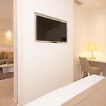 Imperia فندق 3*