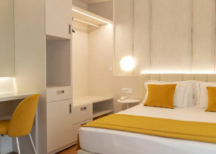 Imperia Hotel 3*